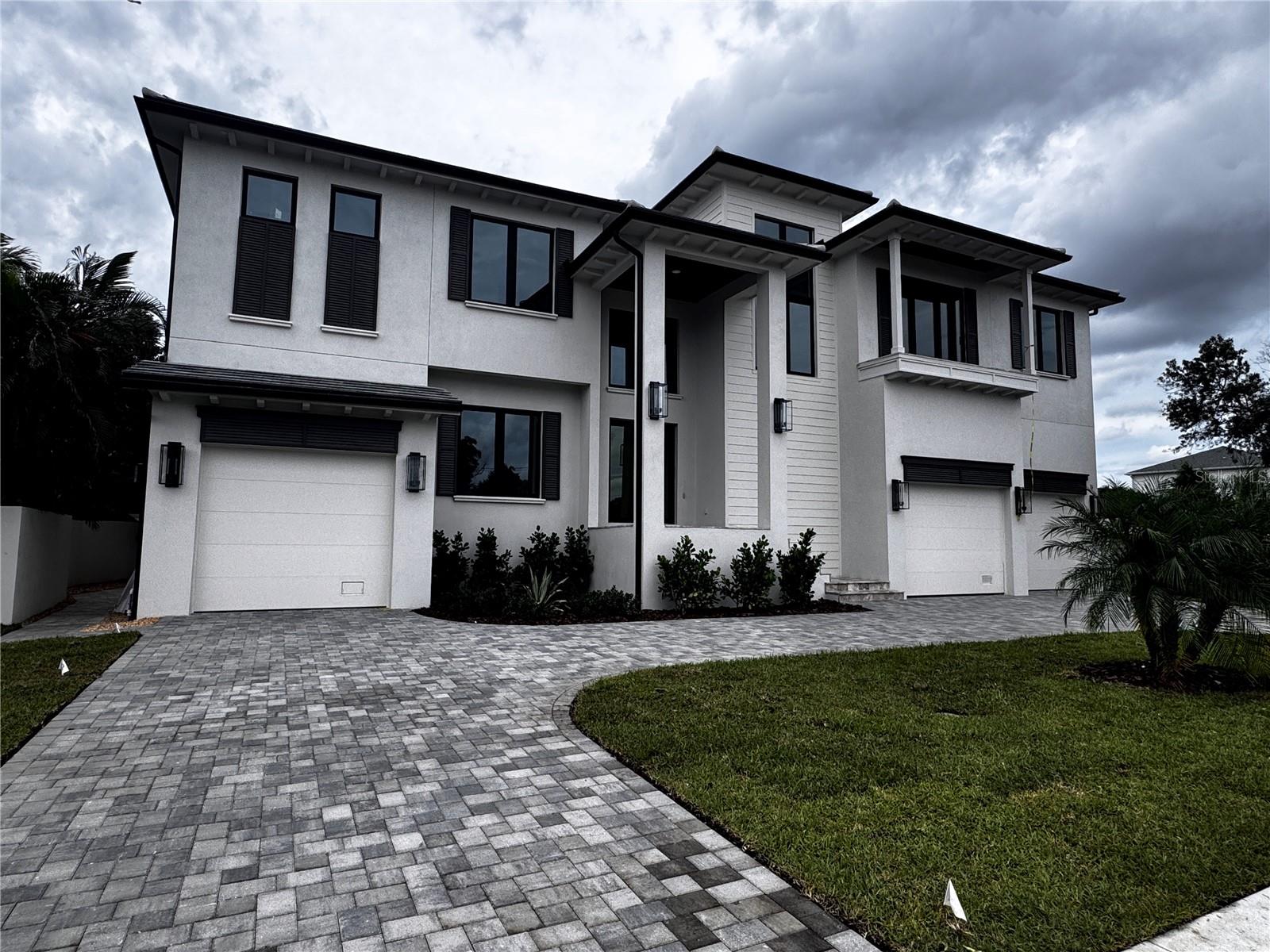 626 Danube Ave