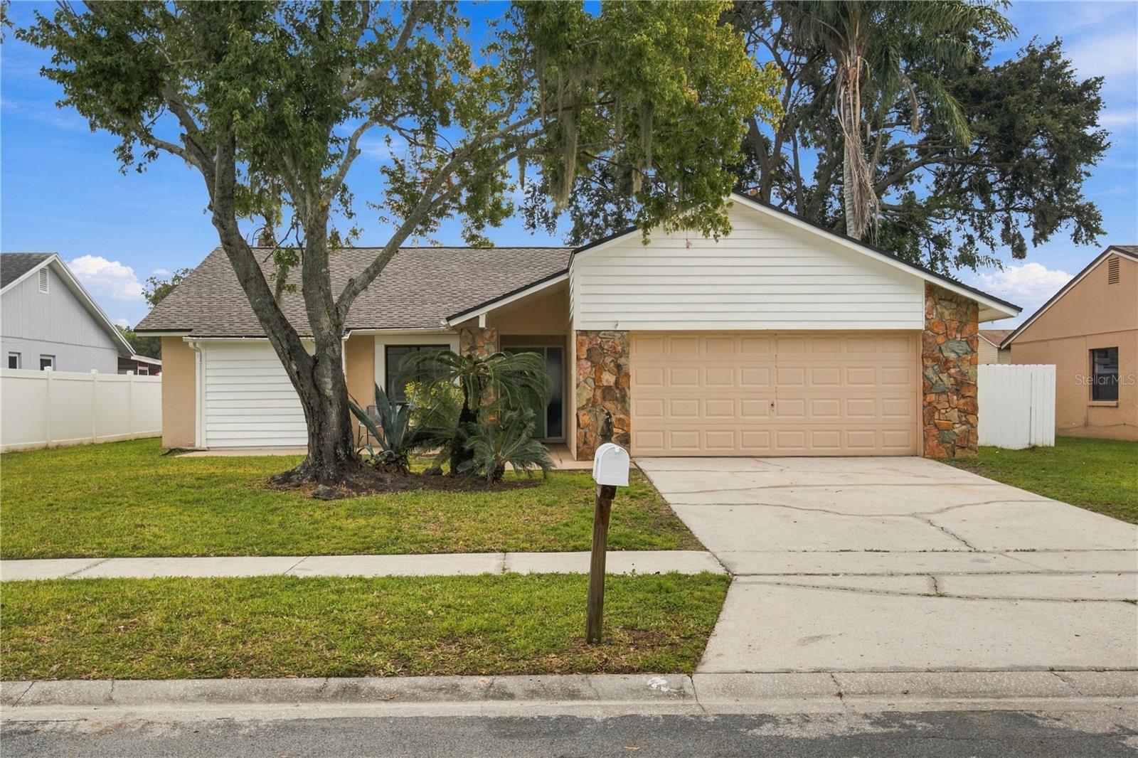 16115 Pebblebrook Dr